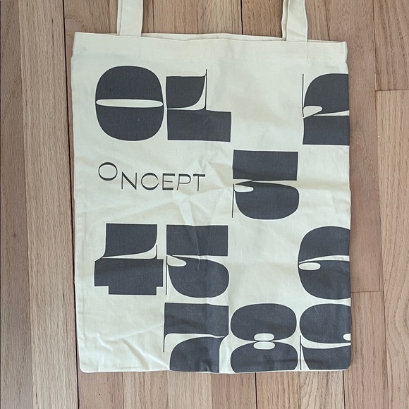 ONCEPT Cream and Black Tote Bag - Picture 2 of 3